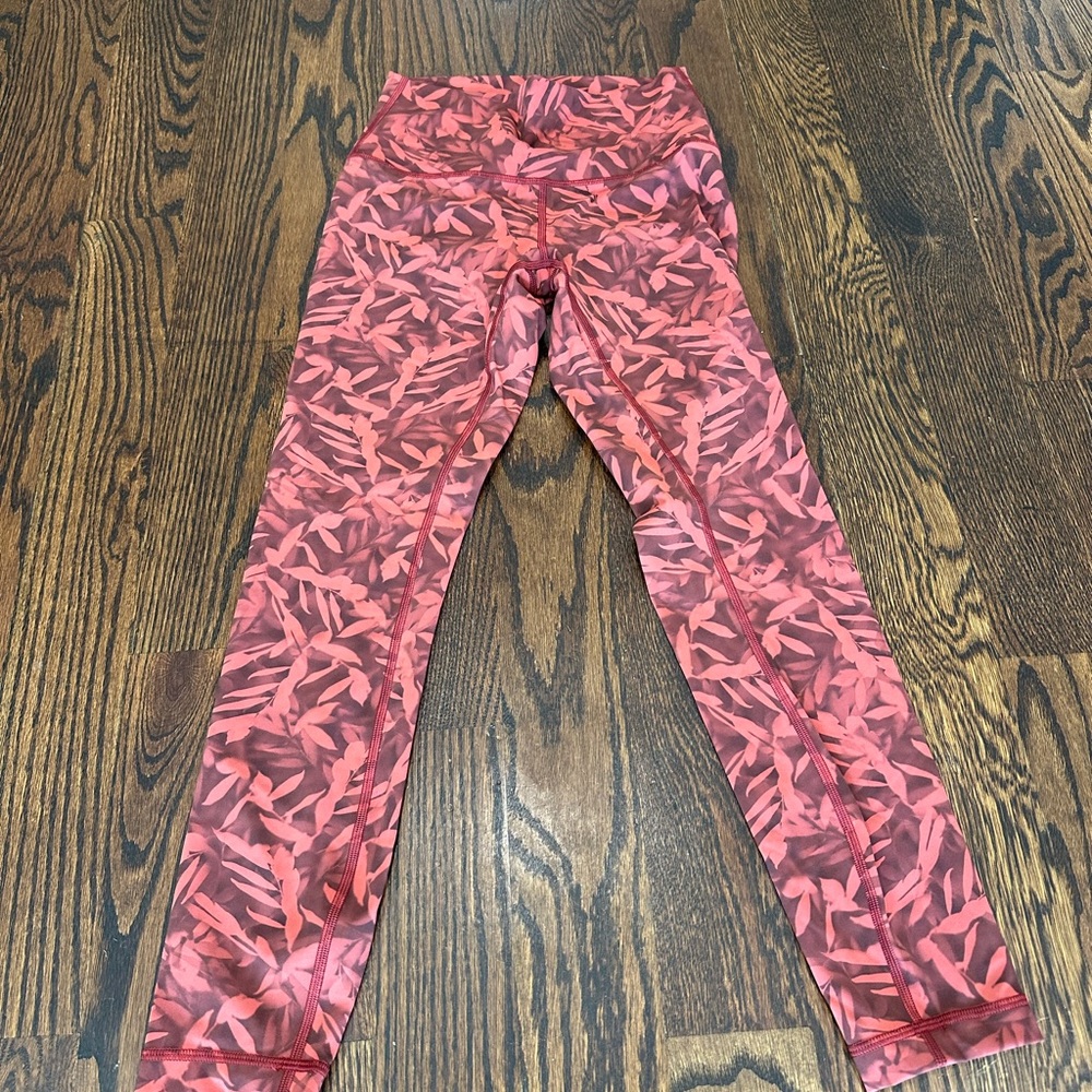 Women’s Lululemon Leggings
